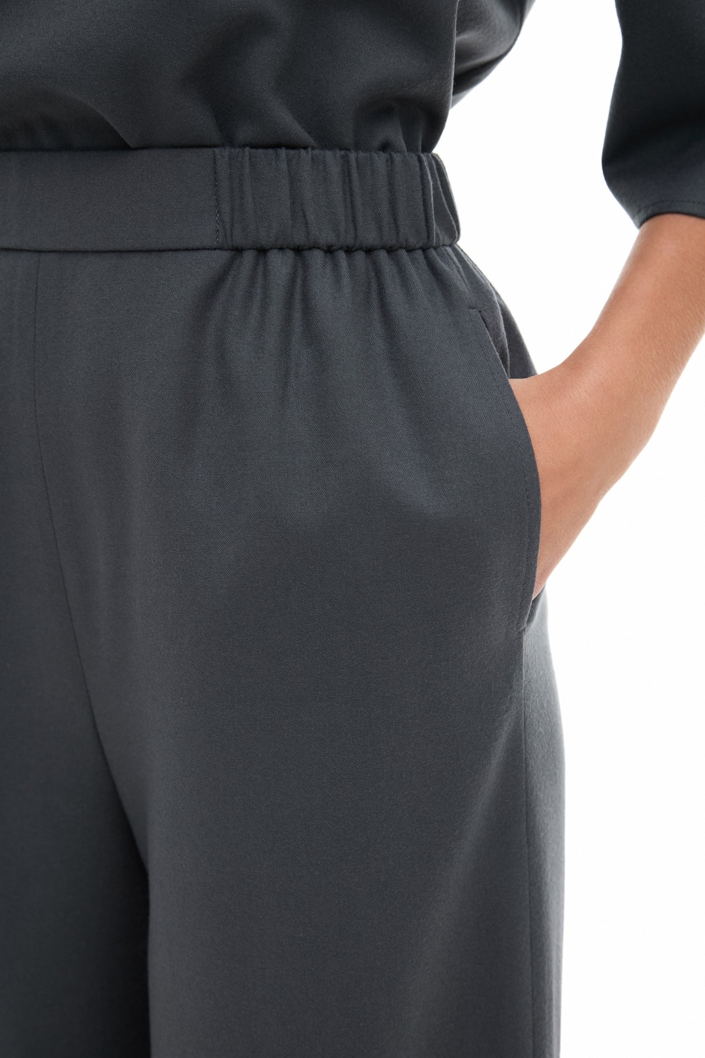 Wide-leg trousers grey