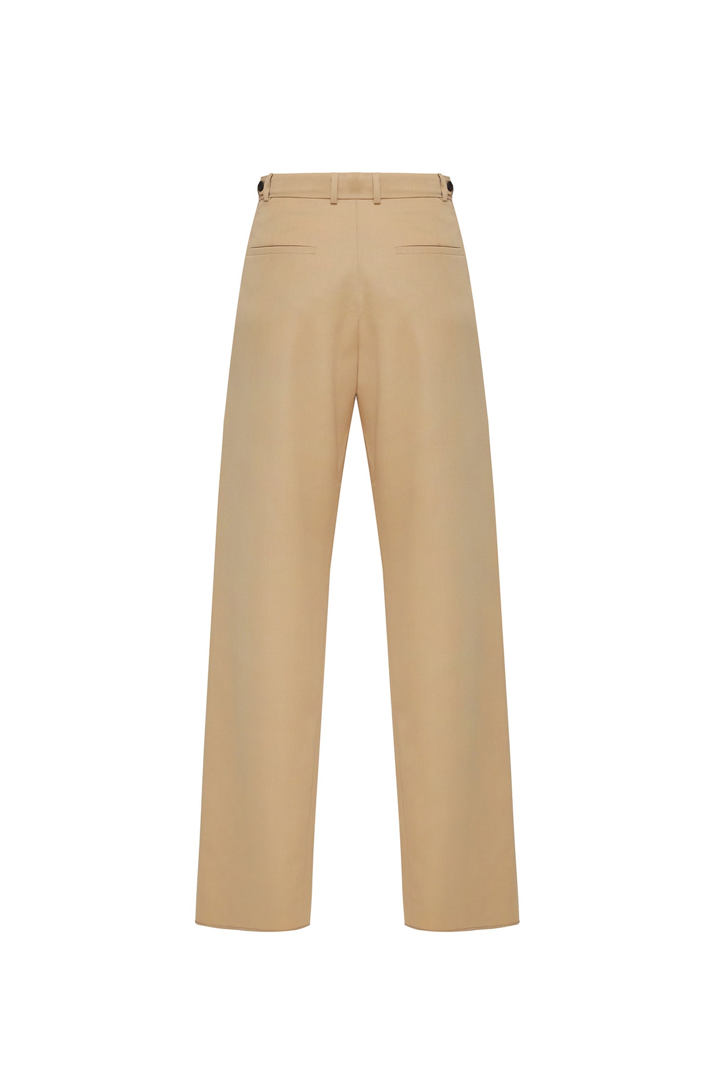 Trousers with seams at the front
