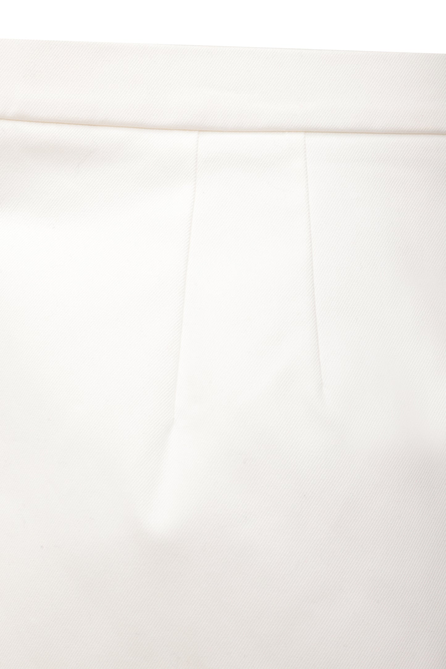 Mini skirt in white