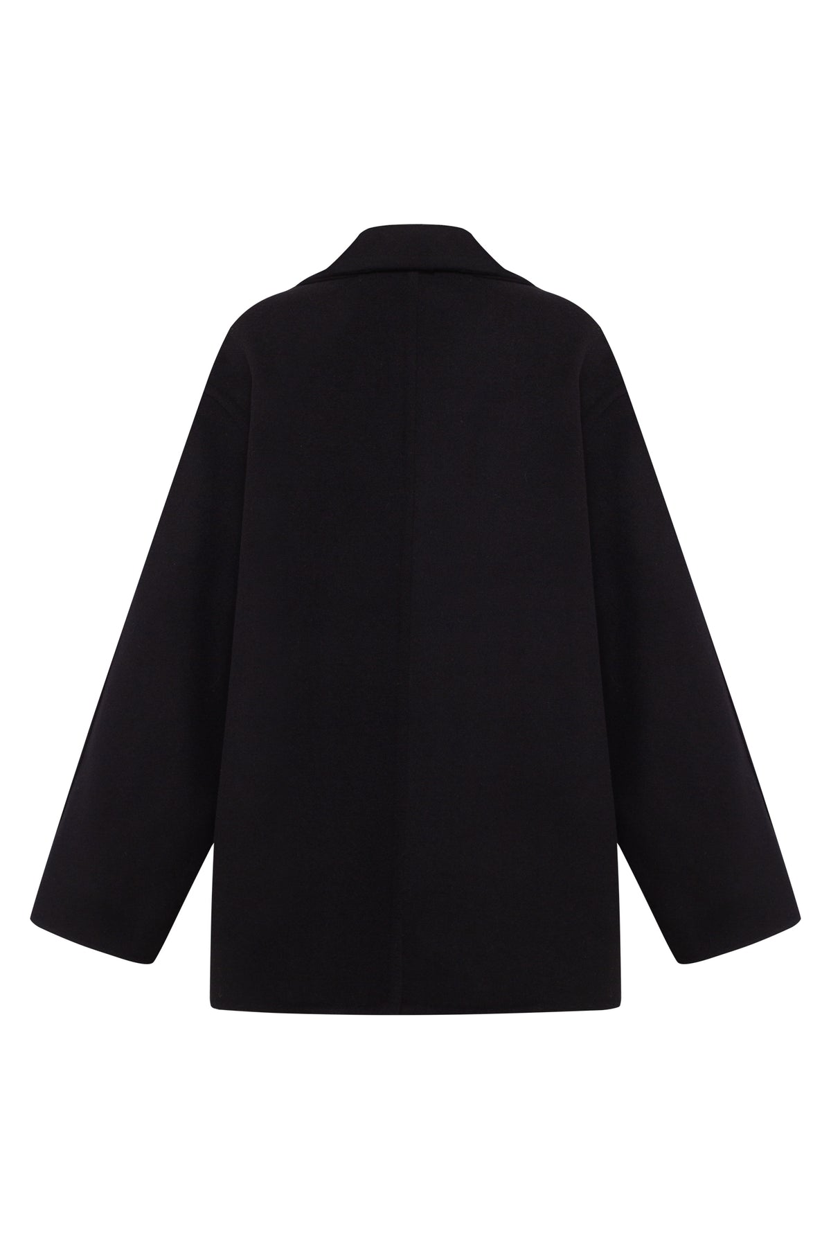 Short coat with wide sleeves